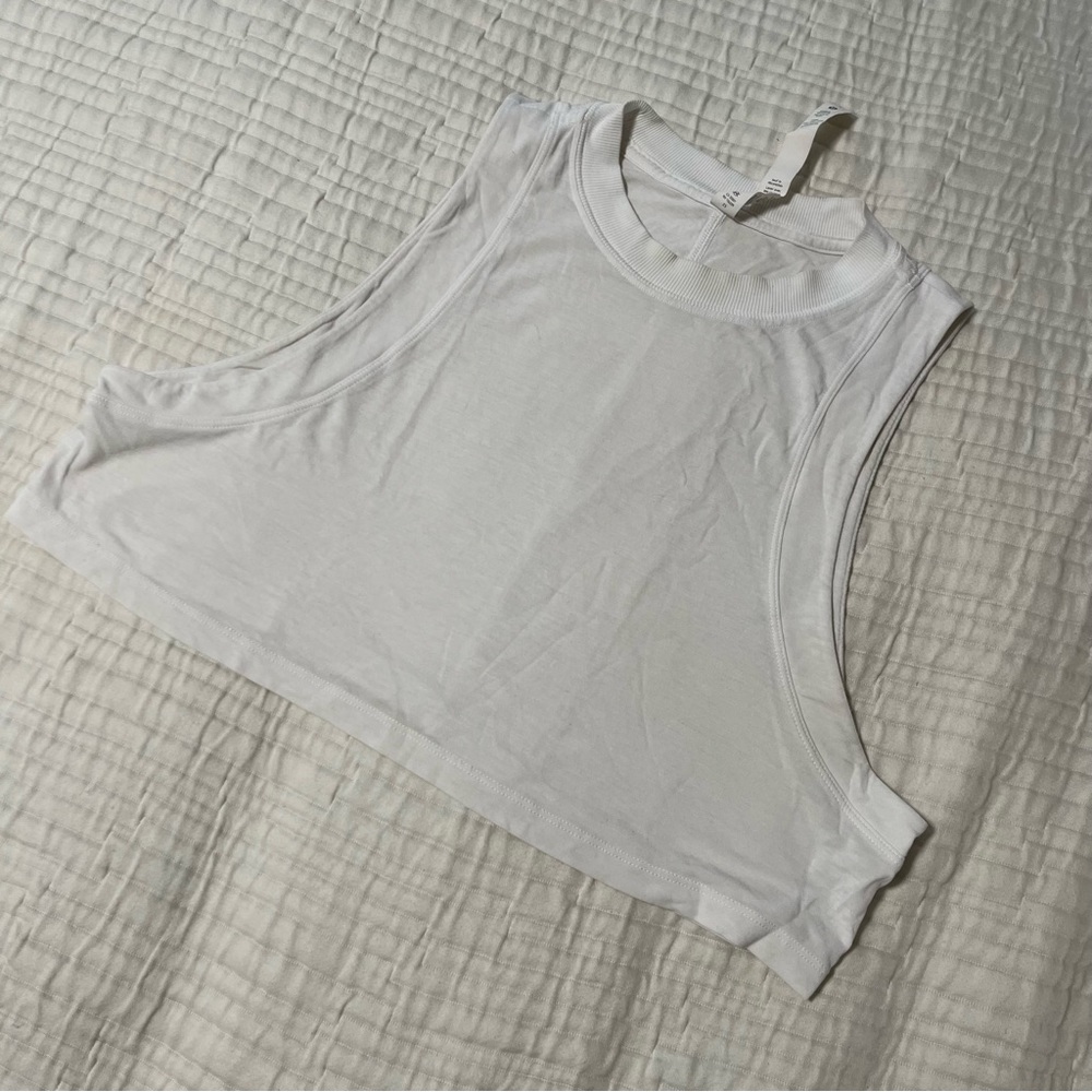 Lululemon All Yours Cropped Tank 4 original version